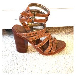 NWOT Sam Edelman wood block heel Sandals SIZE 8